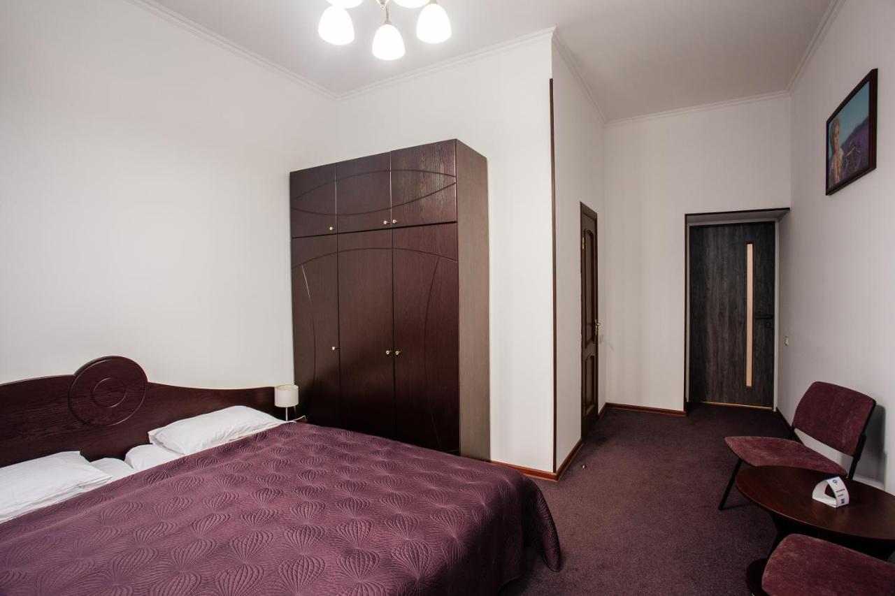 Discovery Hotel Lviv Luaran gambar