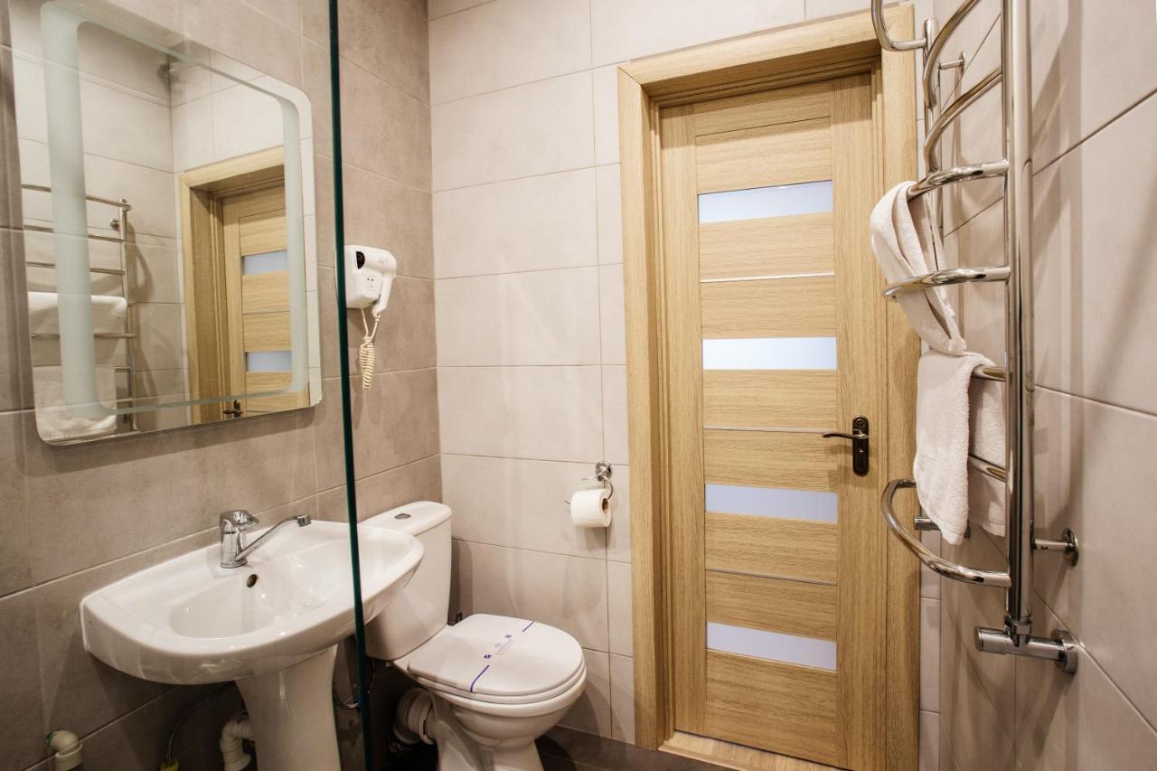 Discovery Hotel Lviv Luaran gambar