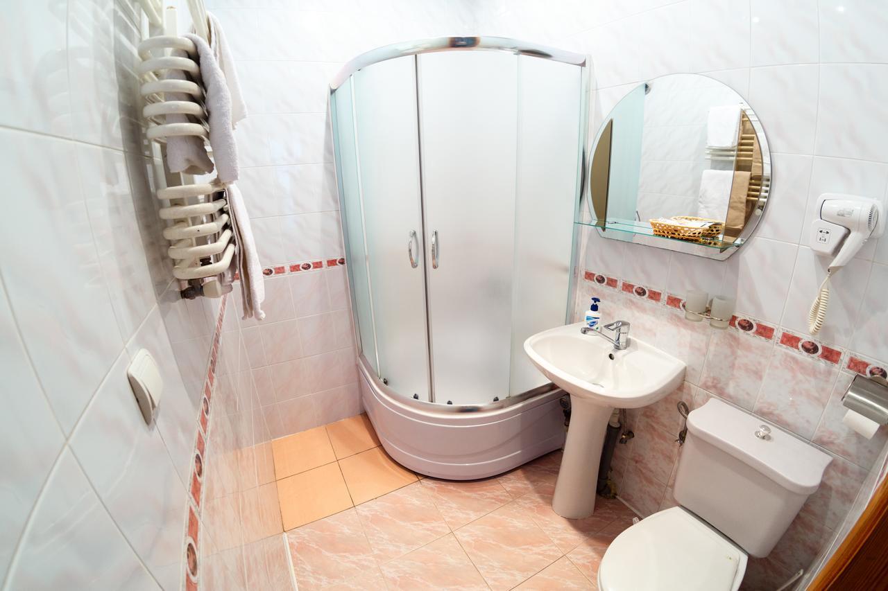 Discovery Hotel Lviv Luaran gambar